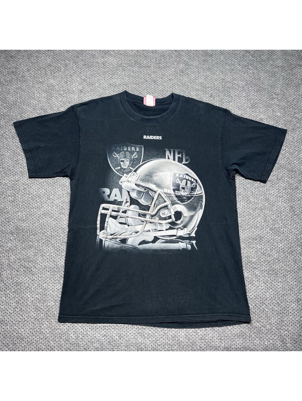 Vintage Oakland Raiders Helmet T-Shirt Large National Football League Football